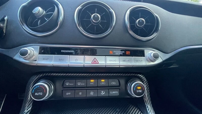 2023 Kia Stinger GT - Image 6 of 12