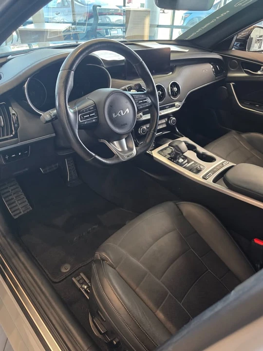 2023 Kia Stinger GT - Image 7 of 7