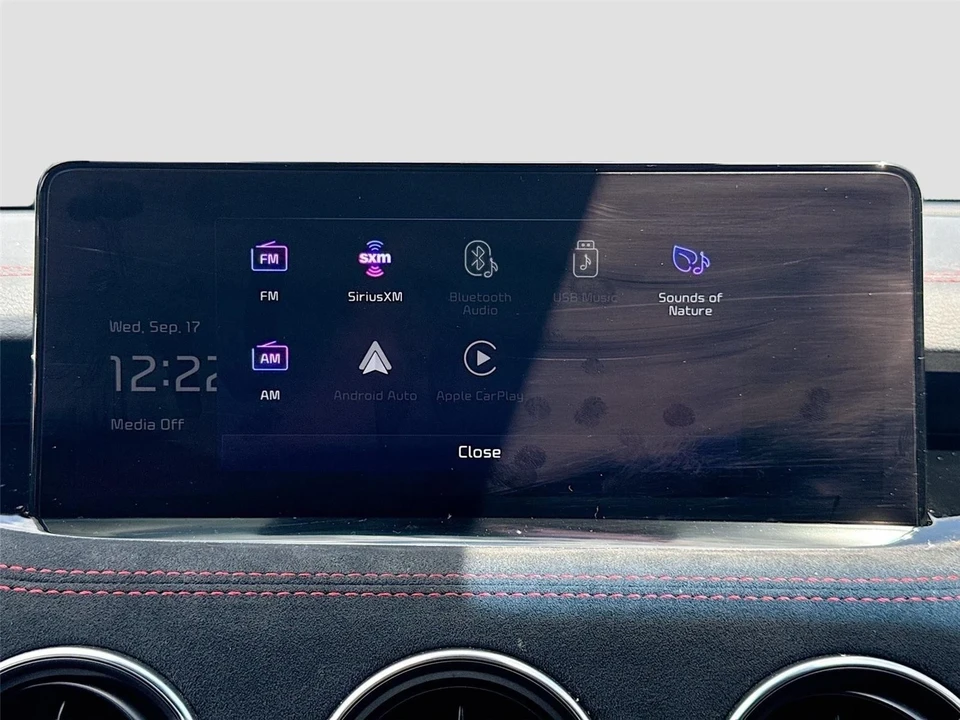 2023 Kia Stinger GT - Image 15 of 21