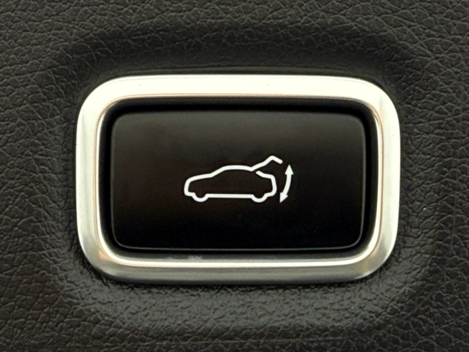 2023 Kia Stinger GT - Image 19 of 31