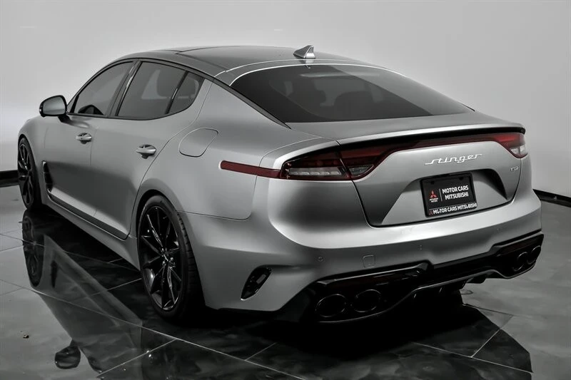 2023 Kia Stinger GT - Image 9 of 21