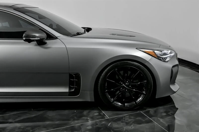2023 Kia Stinger GT - Image 14 of 21