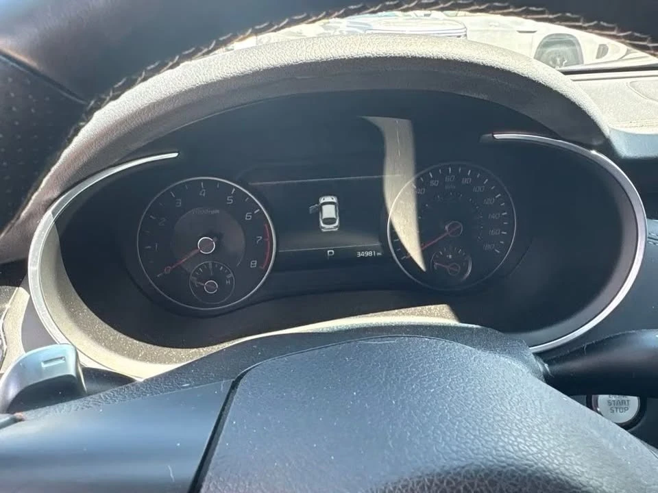 2023 Kia Stinger GT - Image 5 of 10