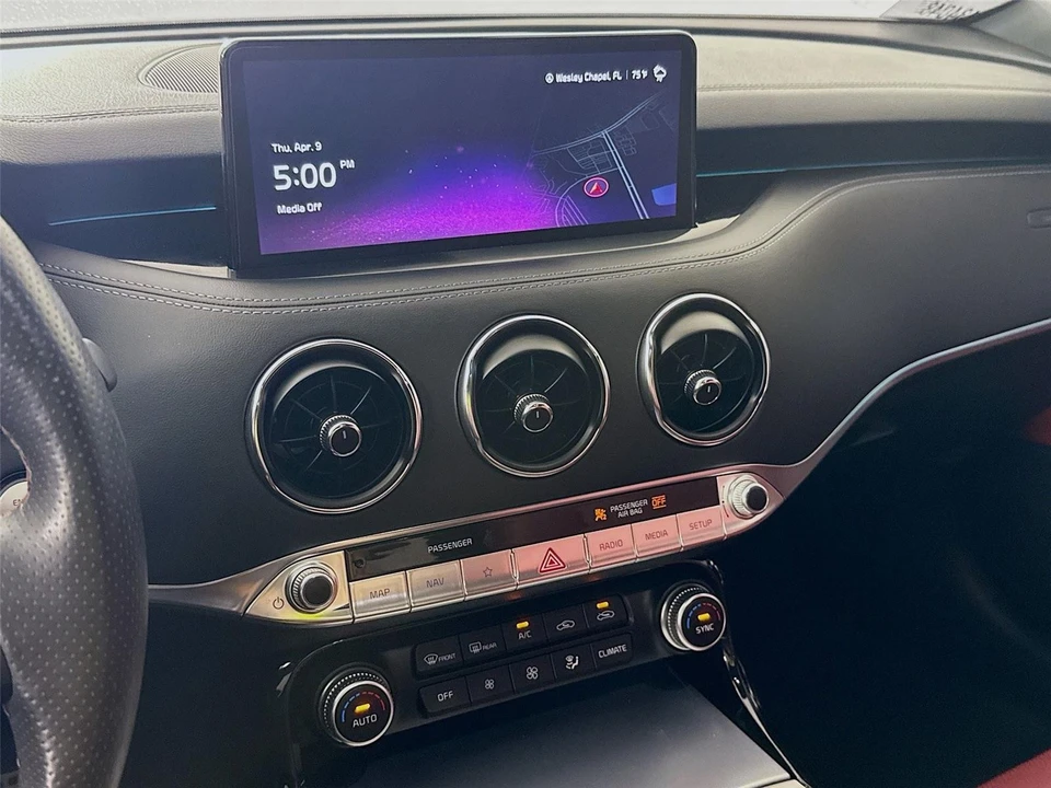 2023 Kia Stinger GT - Image 6 of 14