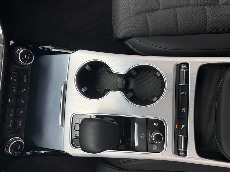 2023 Kia Stinger GT - Image 6 of 31