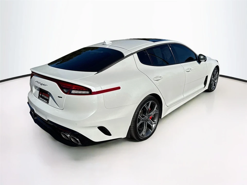 2023 Kia Stinger GT - Image 7 of 21