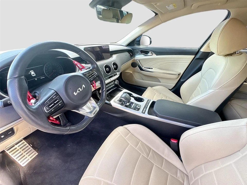 2023 Kia Stinger GT - Image 16 of 16