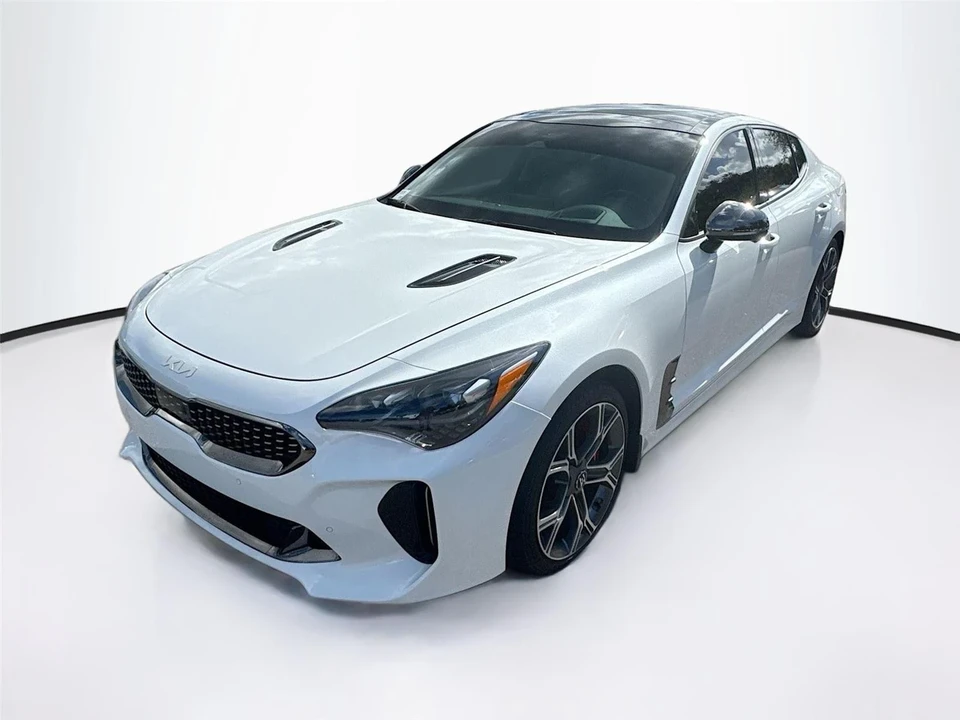 2023 Kia Stinger GT - Image 3 of 16