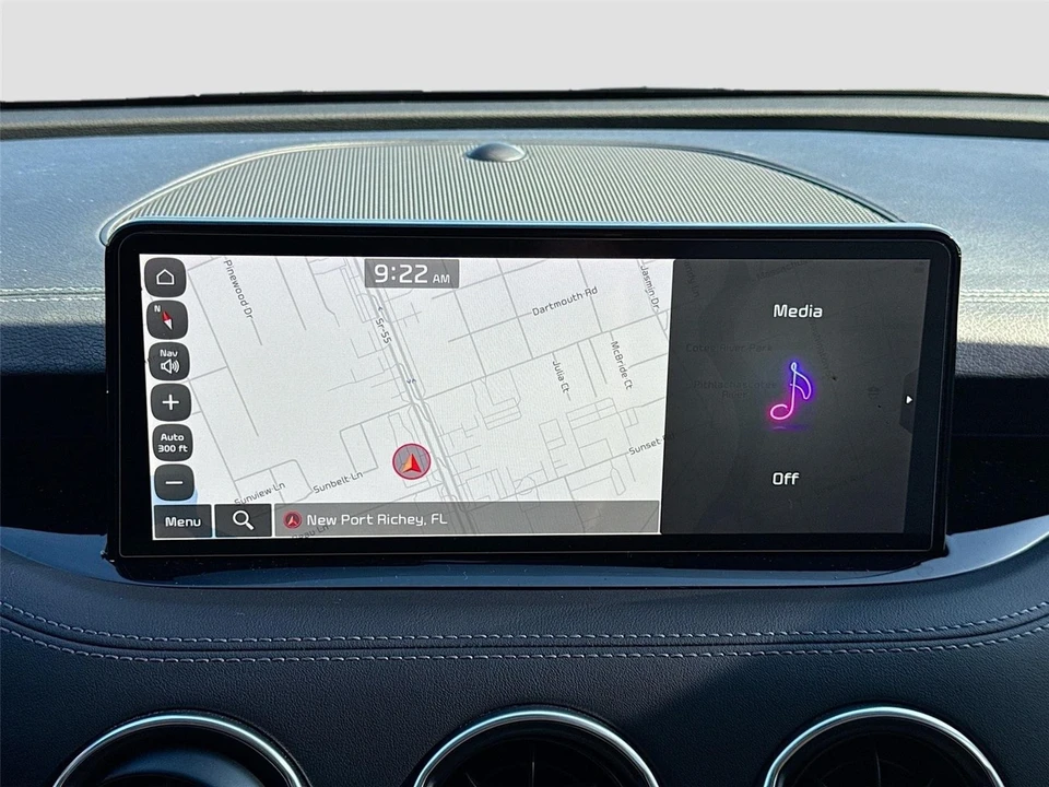 2023 Kia Stinger GT - Image 13 of 21