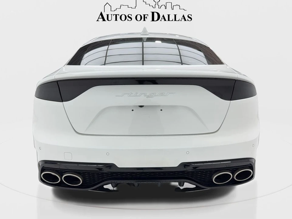 2023 Kia Stinger GT - Image 11 of 21