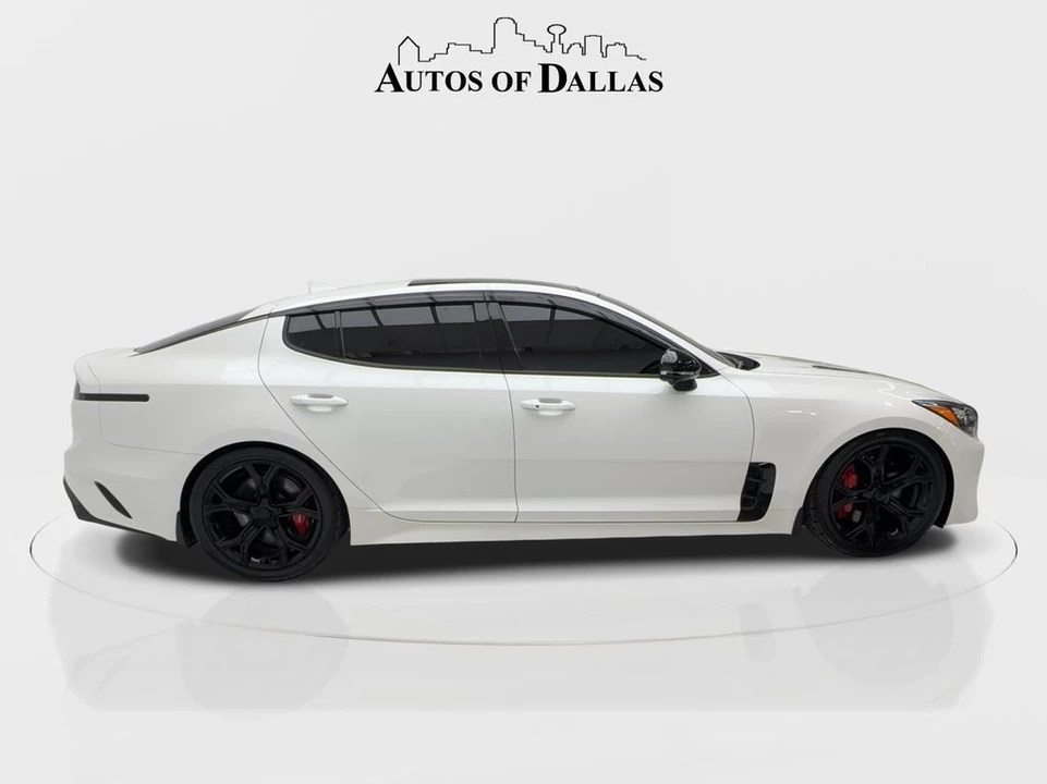 2023 Kia Stinger GT - Image 9 of 21