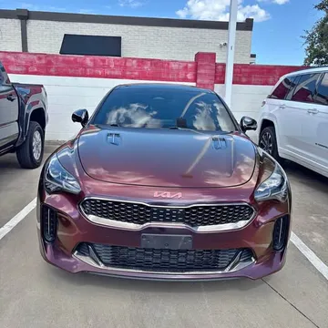 2023 Kia Stinger GT2