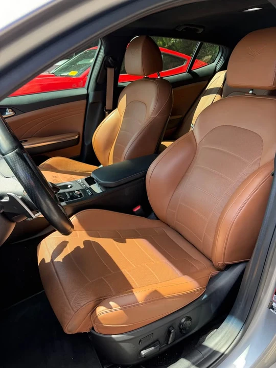 2023 Kia Stinger GT - Image 5 of 8