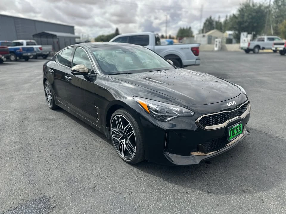 2023 Kia Stinger GT - Image 2 of 12