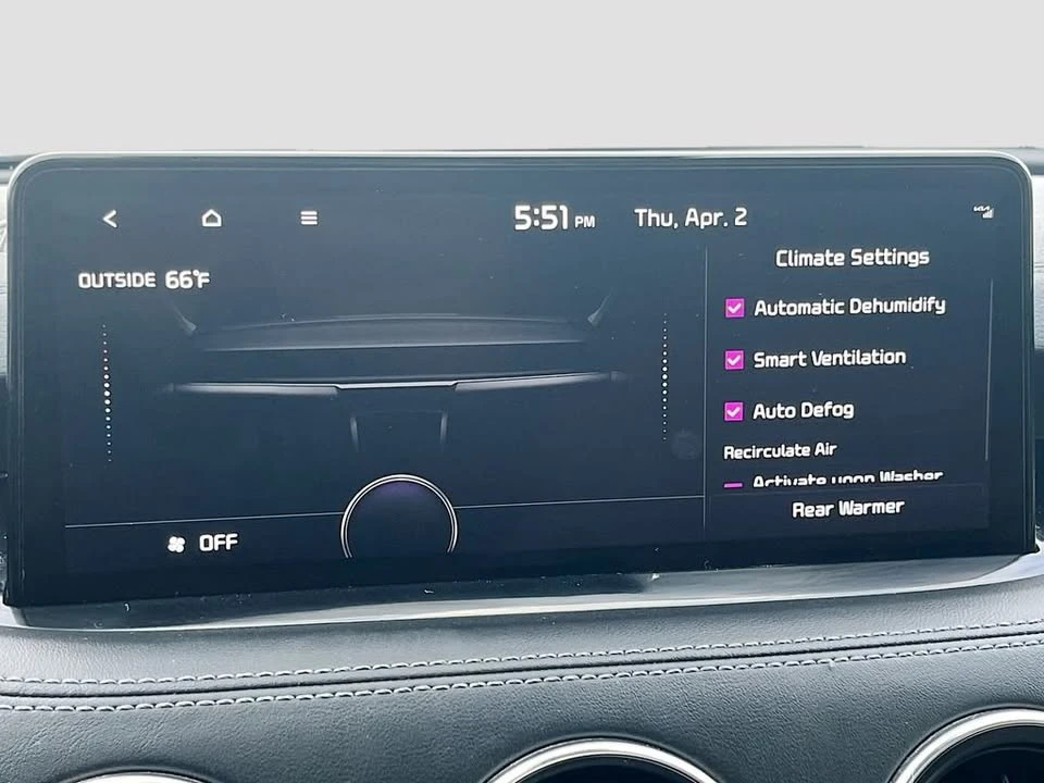 2023 Kia Stinger GT - Image 16 of 20