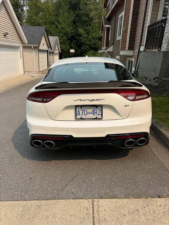 2023 Kia Stinger GT - Image 15 of 18
