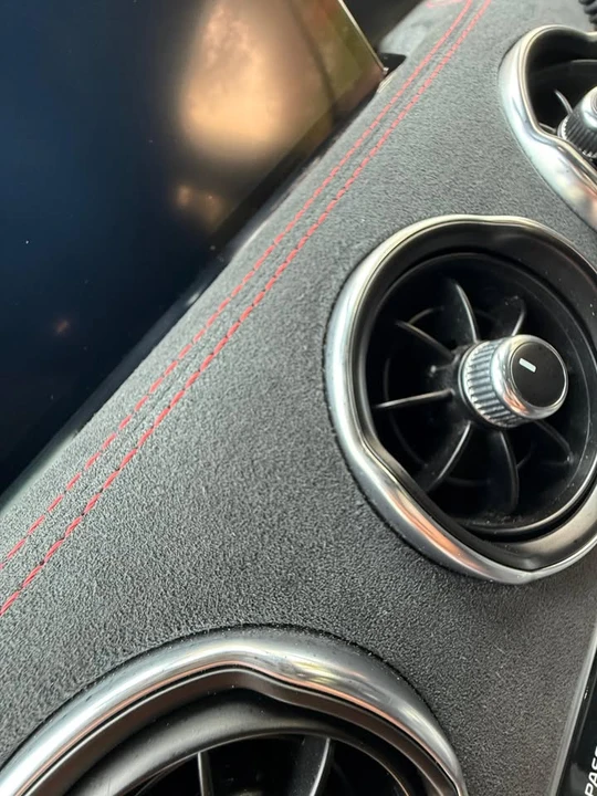 2023 Kia Stinger GT - Image 7 of 18