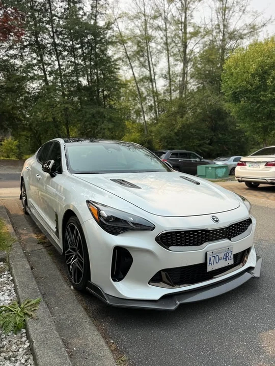 2023 Kia Stinger GT - Image 5 of 18