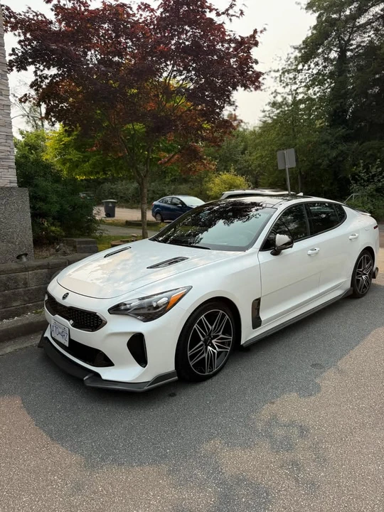 2023 Kia Stinger GT - Image 18 of 18