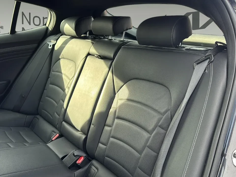 2023 Kia Stinger GT - Image 13 of 15