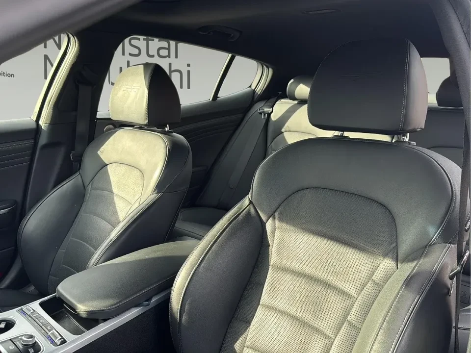 2023 Kia Stinger GT - Image 12 of 15
