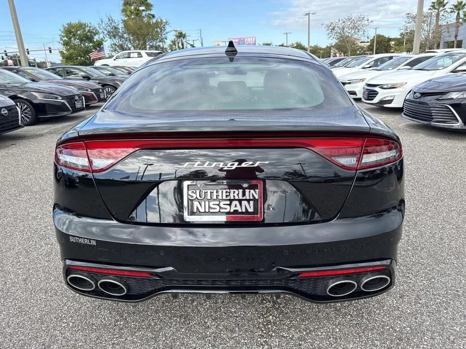 2023 Kia Stinger - Image 6 of 18