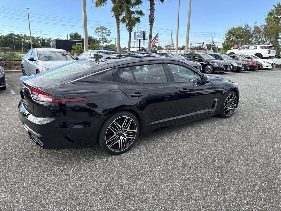 2023 Kia Stinger - Image 7 of 18