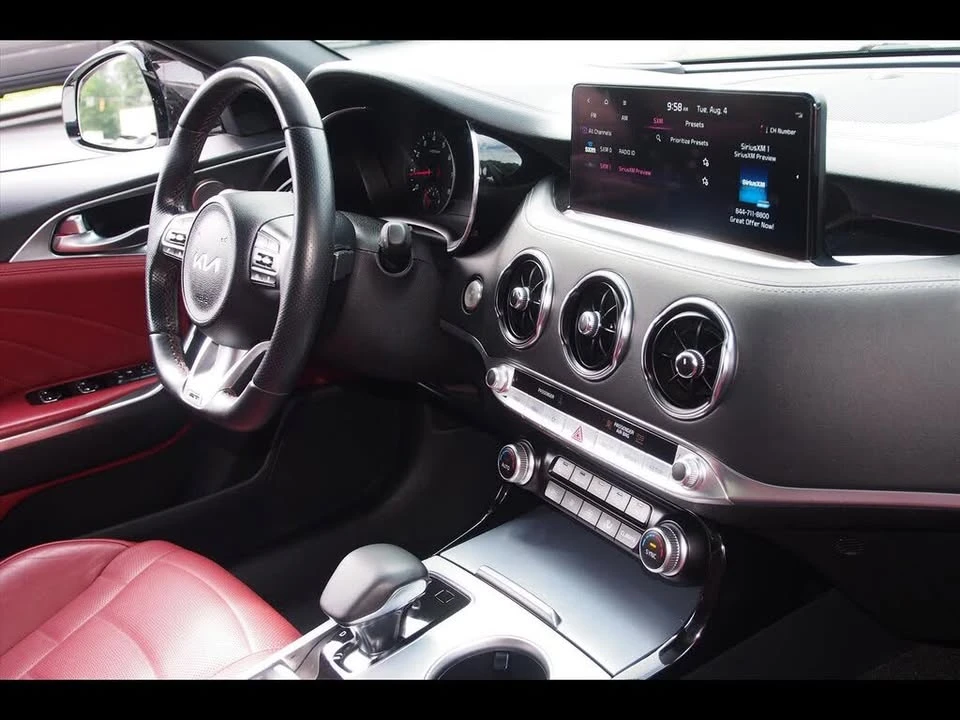 2023 Kia Stinger GT - Image 10 of 20