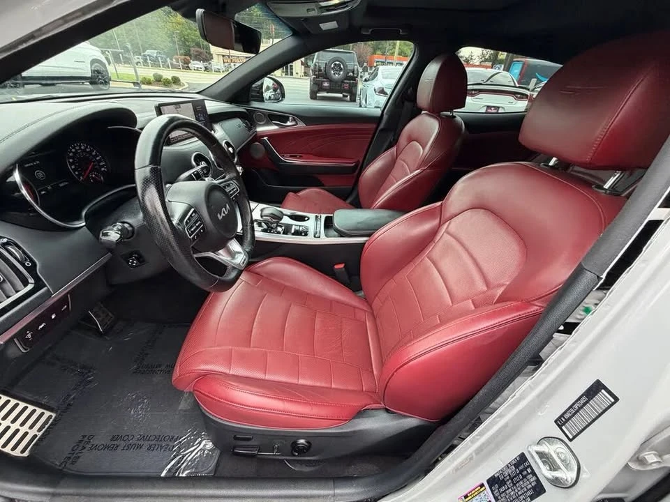 2023 Kia Stinger GT - Image 11 of 20
