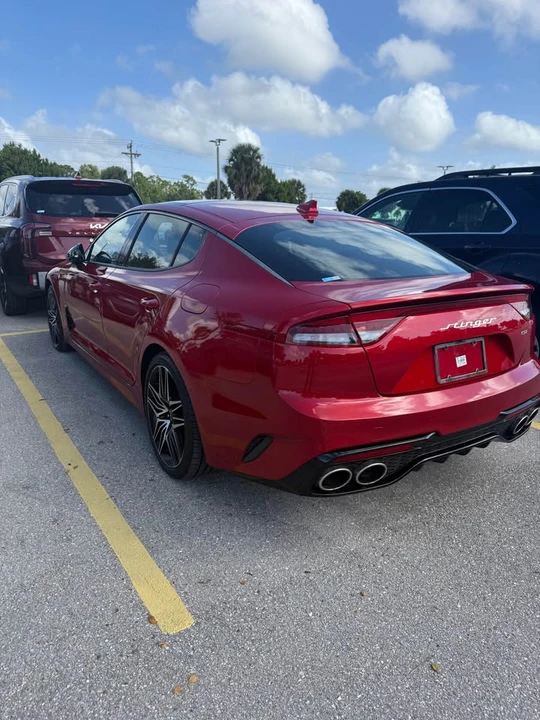 2023 Kia Stinger GT - Image 7 of 8