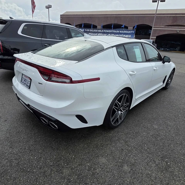 2023 Kia Stinger GT - Image 3 of 9