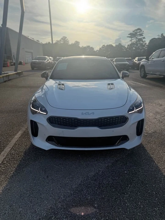 2023 Kia Stinger GT - Image 2 of 21