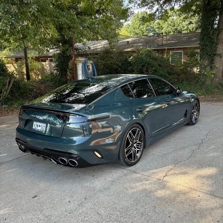 2023 Kia Stinger GT - Image 8 of 14