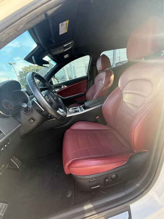 2023 Kia Stinger GT - Image 10 of 21