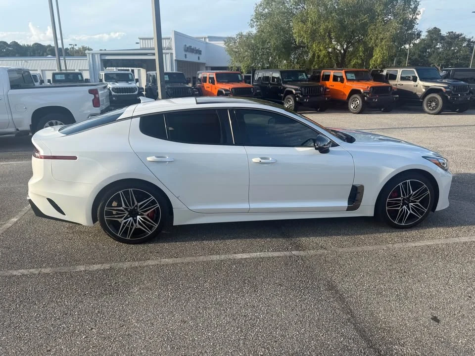 2023 Kia Stinger GT - Image 4 of 21