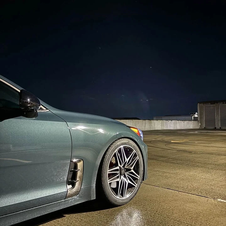 2023 Kia Stinger GT - Image 10 of 14