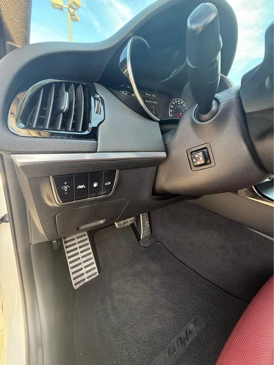 2023 Kia Stinger GT - Image 11 of 21