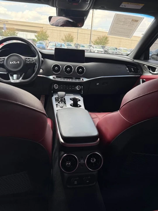 2023 Kia Stinger GT - Image 8 of 8