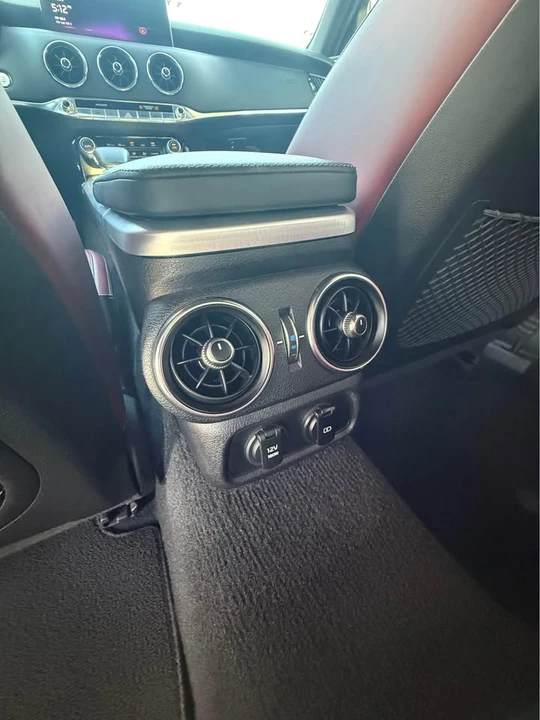 2023 Kia Stinger GT - Image 17 of 21