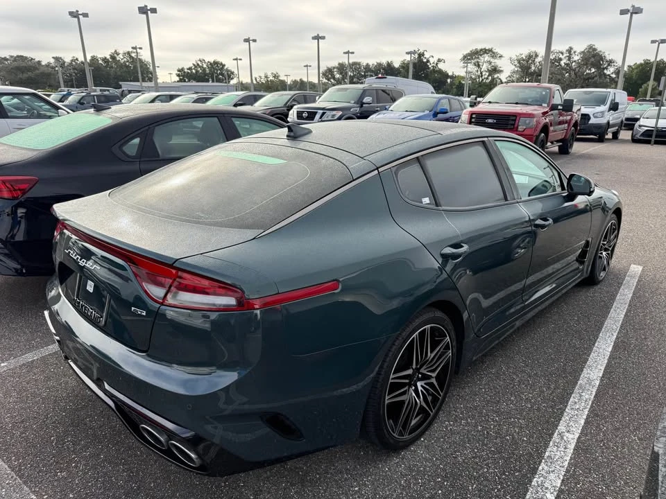 2023 Kia Stinger - Image 2 of 4