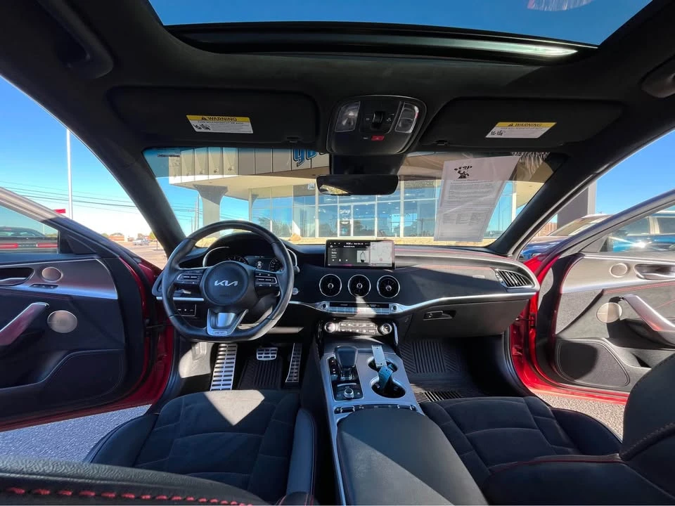 2023 Kia Stinger GT - Image 6 of 15
