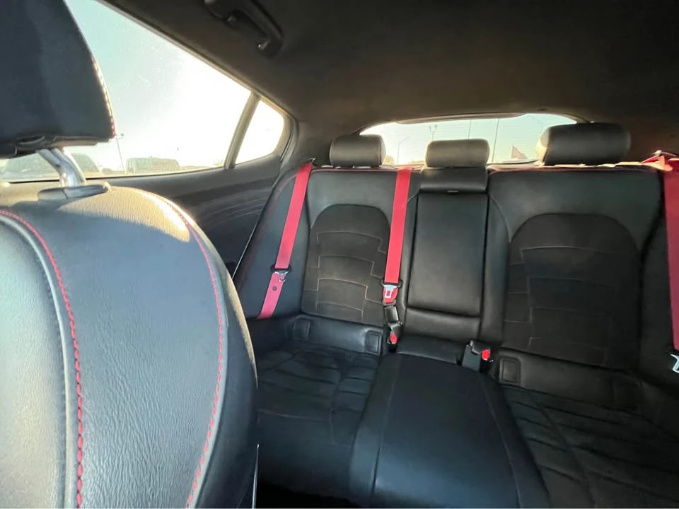 2023 Kia Stinger GT - Image 12 of 15