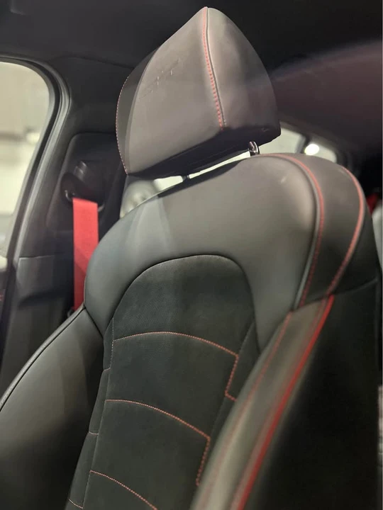 2023 Kia Stinger GT - Image 9 of 16