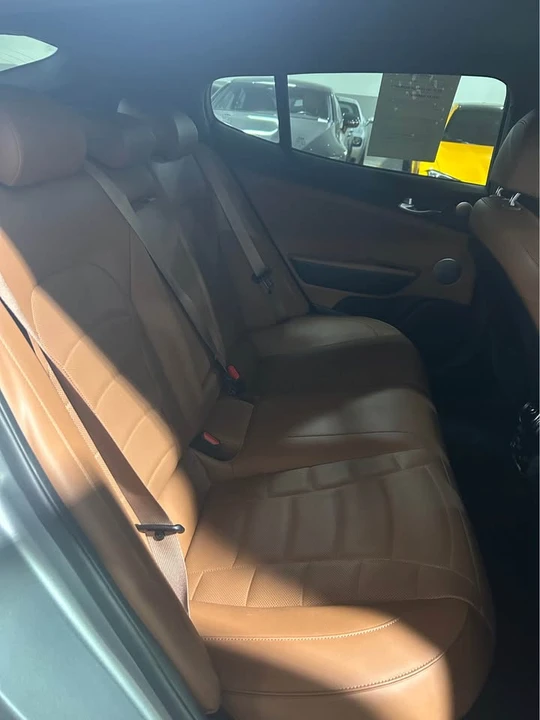 2023 Kia Stinger GT - Image 15 of 17