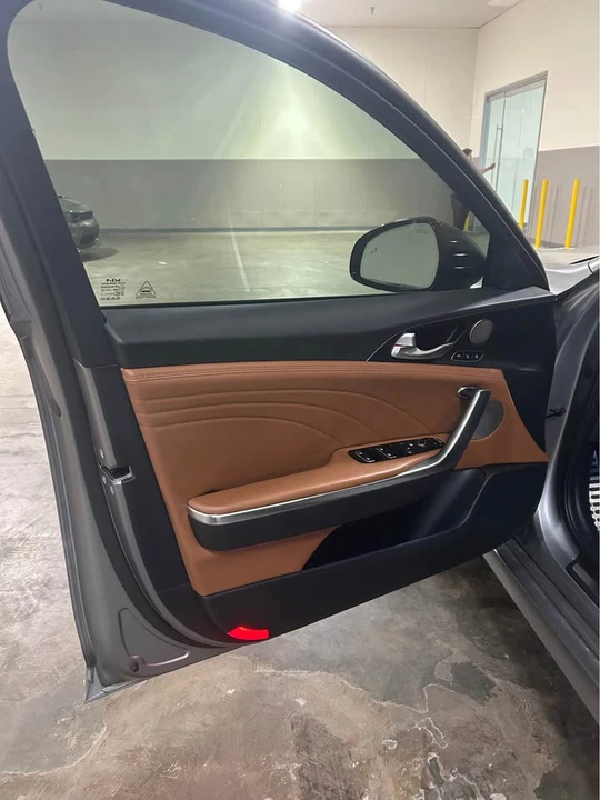 2023 Kia Stinger GT - Image 11 of 17