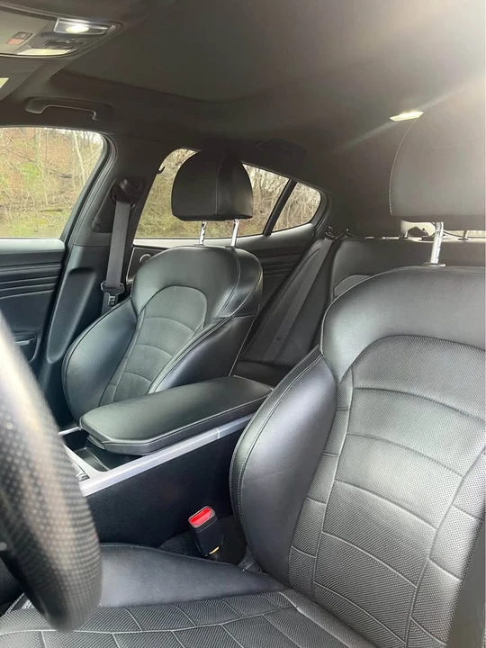 2023 Kia Stinger GT - Image 7 of 10
