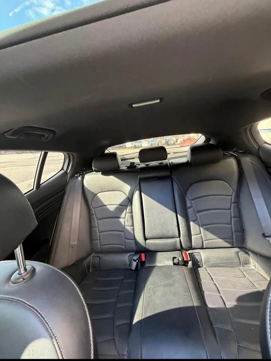2023 Kia Stinger GT - Image 10 of 10