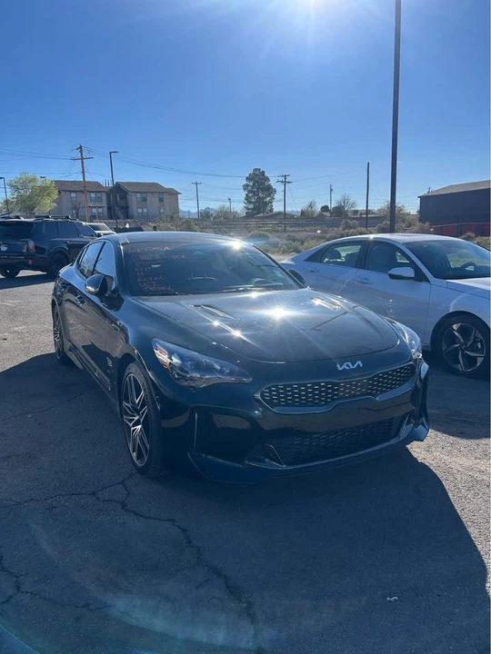 2023 Kia Stinger GT - Image 2 of 7