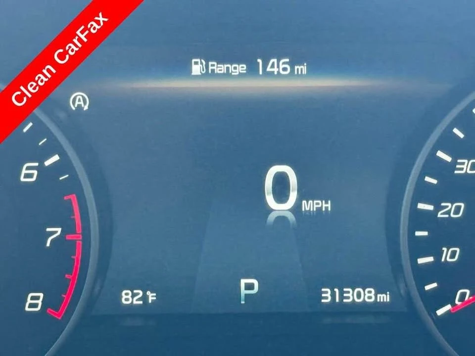 2023 Kia Stinger GT - Image 2 of 7