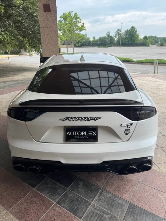 2023 Kia Stinger GT - Image 9 of 18